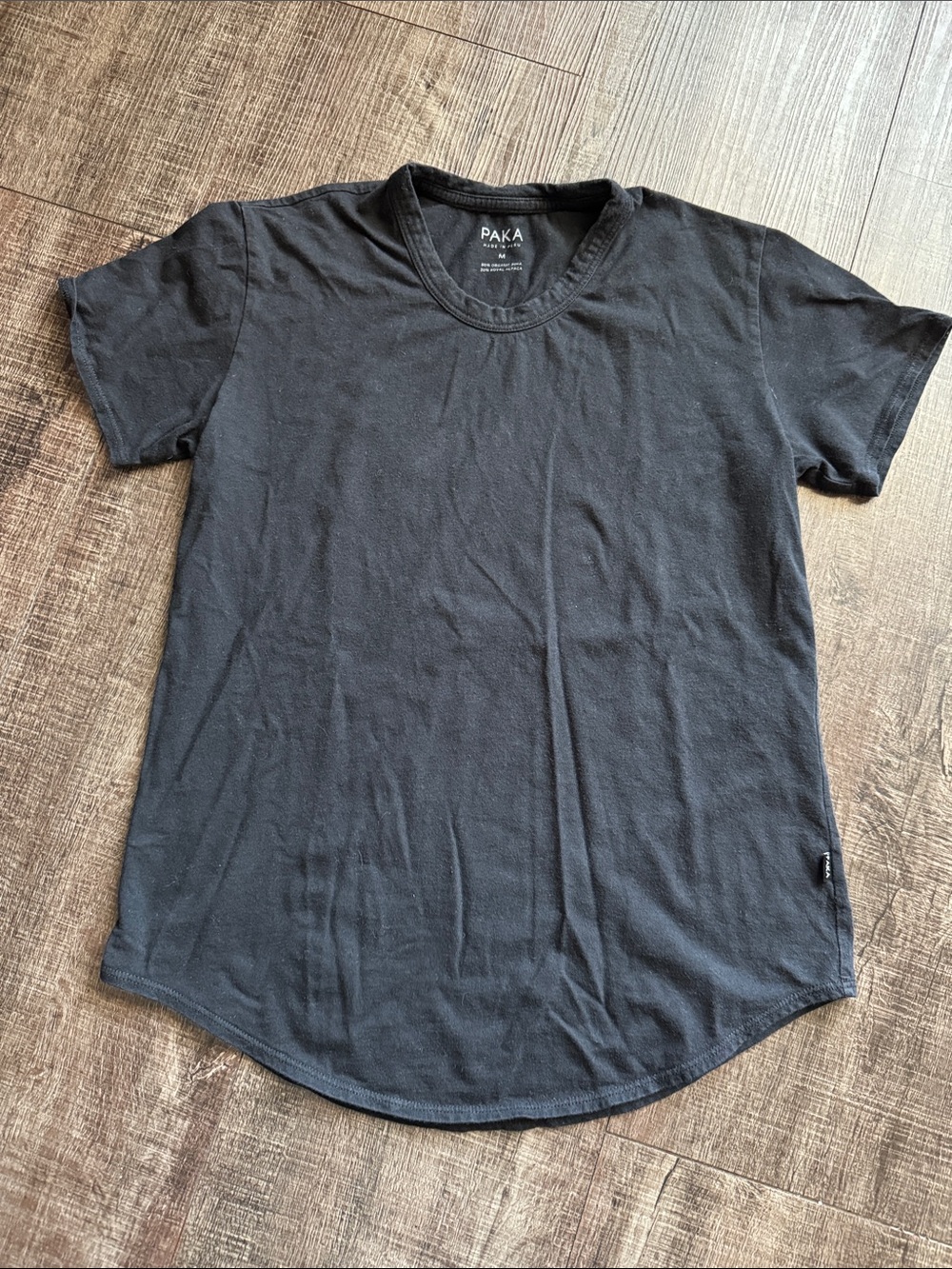 PAKA Women’s Black Short Sleeve Crew Tee